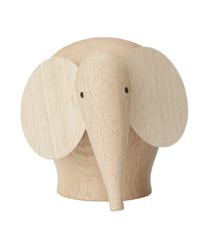 Eksklusiv træfigur formet som elefant med store tynde ører