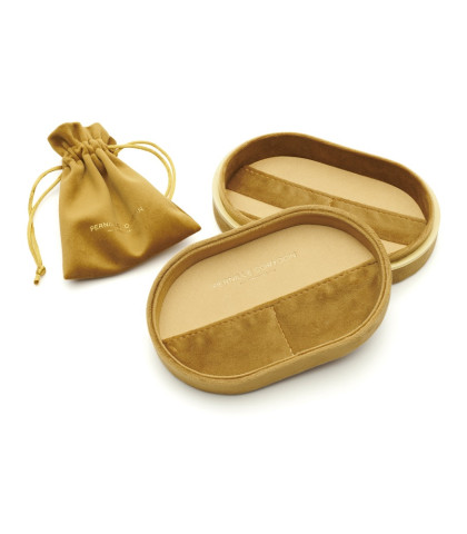 Treasure Box i flot gylden velour. Pernille Corydon smykkeskrin - elegant måde at opbevare dine smykker på