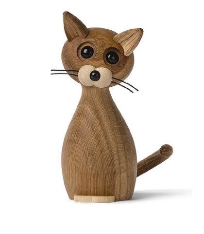 Katten Lucky fra Spring Copenhagen - Træfigur formet som en kat.