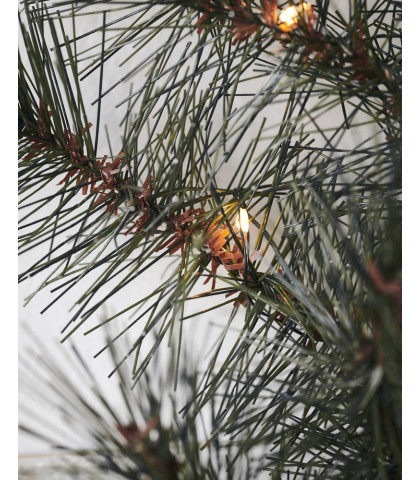 Julekrans til dekoration på spisebordet. Krans med LED lys. House Doctor nature krans