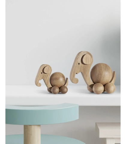 ChiCura træfigurer - Spinning Elephant som bringer smilet frem hos både børn og voksne.