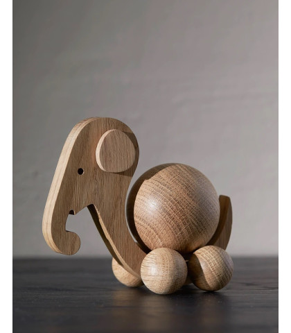 ChiCura elefant som træfigur. En skøn træfigur som man altid kan finde plads til i boligen.