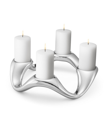 Cobra lysestage med plads til 4 bloklys. Georg Jensen rund lysestage som er perfekt til advent