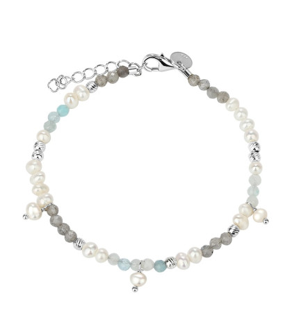 Aqua Dulce armbånd med smukke detaljer. Feminint sølvarmbånd med perler.