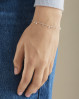 Feminint armbånd med søde detaljer. Sølvarmbånd fra Pernille Corydon.
