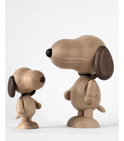 Skønt makkerpar. Stor og lille udgave af Snoopy træfigur fra BoyHood Design.