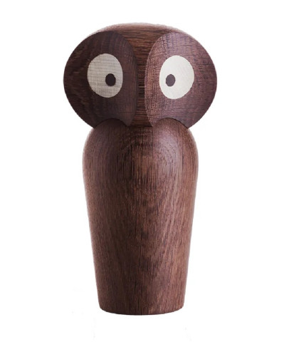 Owl træfigur fra Architectmade. Dansk design fra Poul Anker Hansen.