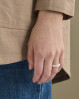 Stilfuld fingerring som udstråler både det feminine og det rå look. Pernille Corydon Coastline fingerring i forgyldt sølv.