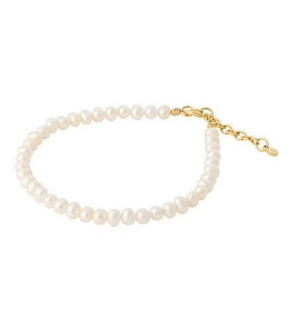 Smukt og unikt perlearmbånd fra Pernille Corydon. Feminint armbånd med hvide perler hele vejen rundt.