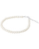 Feminint perlearmbånd fra Pernille Corydon. Lagoon armbånd med hvide perler hele vejen rundt.