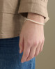 Feminint og unikt perlearmbånd. Et armbånd som aldrig går af mode - Lagoon armbånd fra Pernille Corydon.