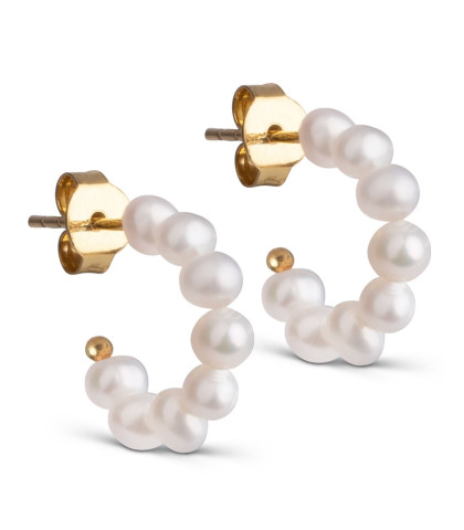 Skønne små hoops med de fineste hvide små perler. ENAMEL Copenhagen Pearlie mini hoops