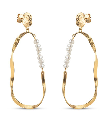 Meget smukke Aloma Pearl øreringe fra ENAMEL Copenhagen. Uundværlige øreringe til den næste festlige lejlighed