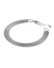 Bred sølvarmbånd som giver både et enkelt og markant udtryk på samme tid. Eloise armbånd fra Pernille Corydon