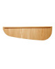 Elegant hylde fra Andersen Furniture. Hyldens afrundede hjørner og med forskellig dybde på hylden giver en lækkert touch til indretningen.