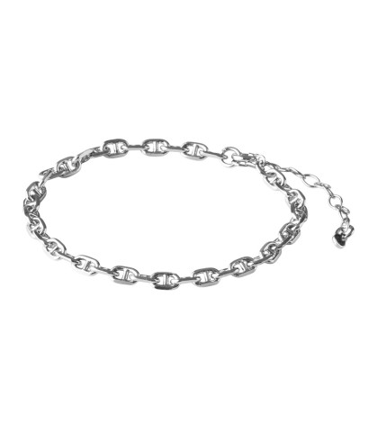 Sølvarmbånd med klassiske og feminine detaljer. Noa armbånd fra Pernille Corydon.