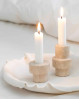 Smukke Mette Ditmer lysestager som udstråler både hygge og elegance. Stilfulde lysestager i sandfarvet marmor.