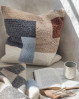 Pudebetræk med tufted look og tekstur. Den bløde overflade er med til at fremhæve de skønne farve og gøre puden mere "levende"