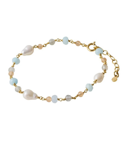 Virkelig smukt armbånd der får tankerne hen på sommeren og de lyse farver. Mellow Blue armbånd fra Pernille Corydon